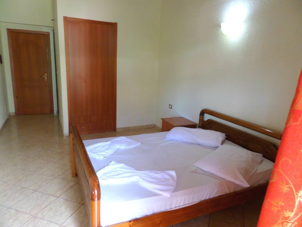 Hotel Belle Vue Dhërmi Zimmer foto
